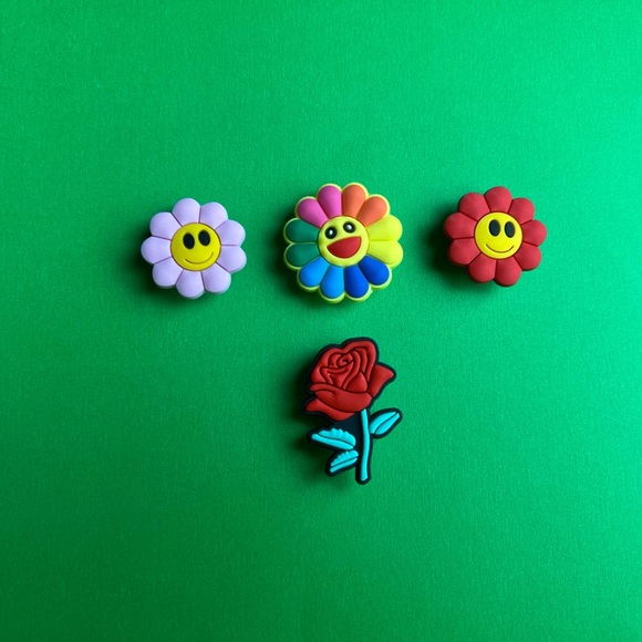 Flowers Crocs Shoe Charms Set of 7 - jibbitz Charms - Picture 3 of 6